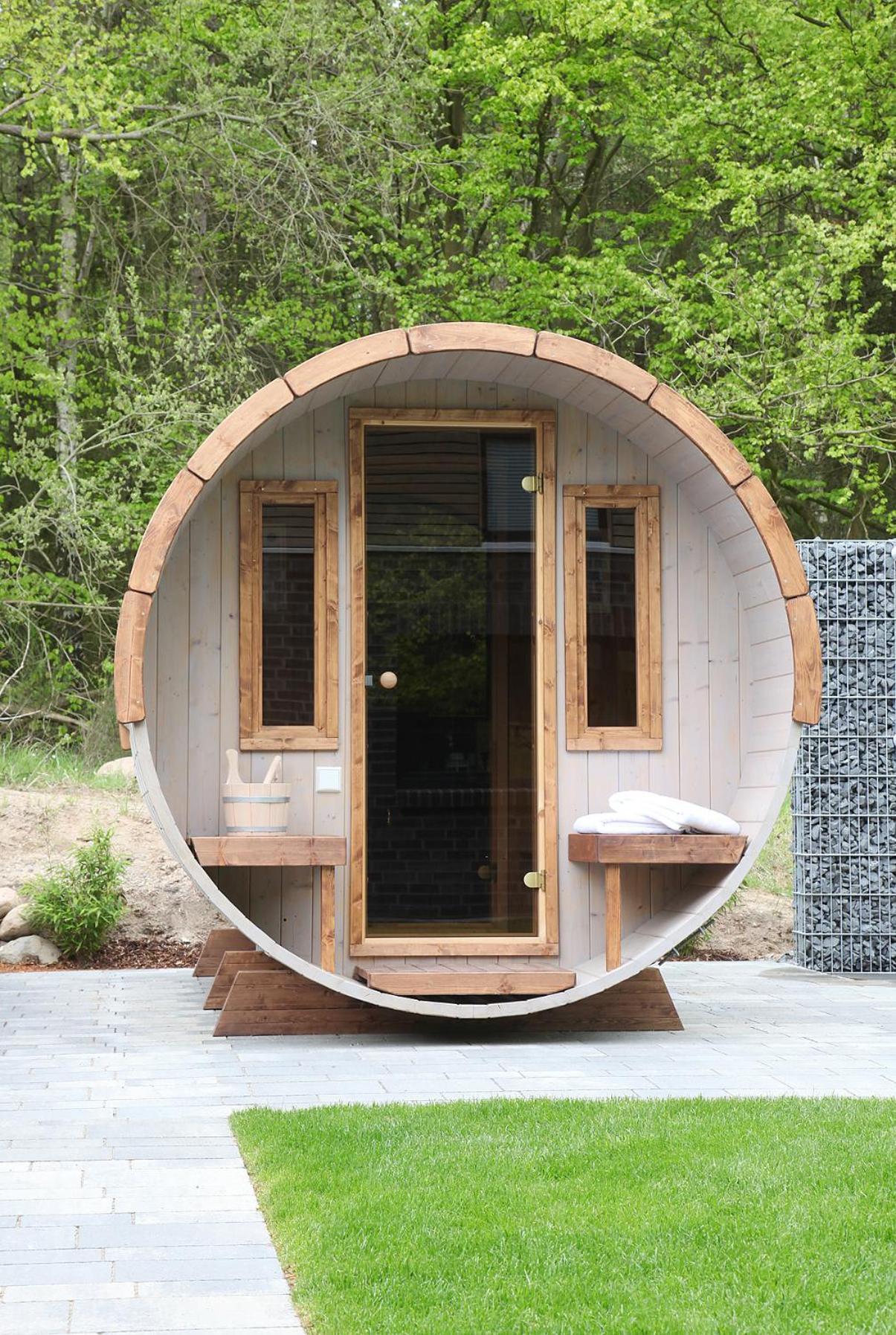 Villa Thormarcon Am Plauer See Fuer 18 Gaeste, Sauna, Pool Lenz Luaran gambar